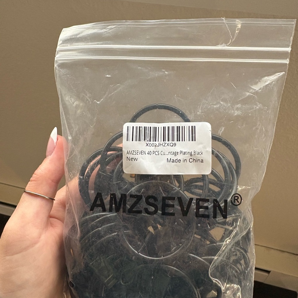 NEW 40 pc curtain hooks